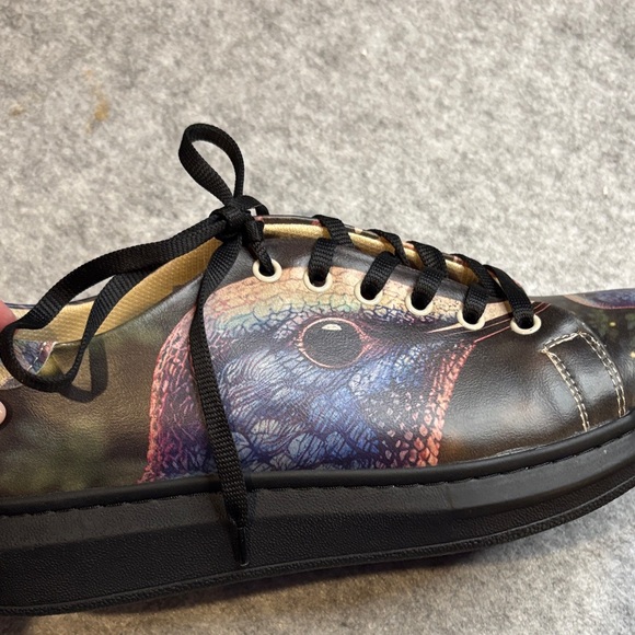 Dogo Women's Artistic Black Flats with Bird Design NWOT size 40. - Picture 5 of 9